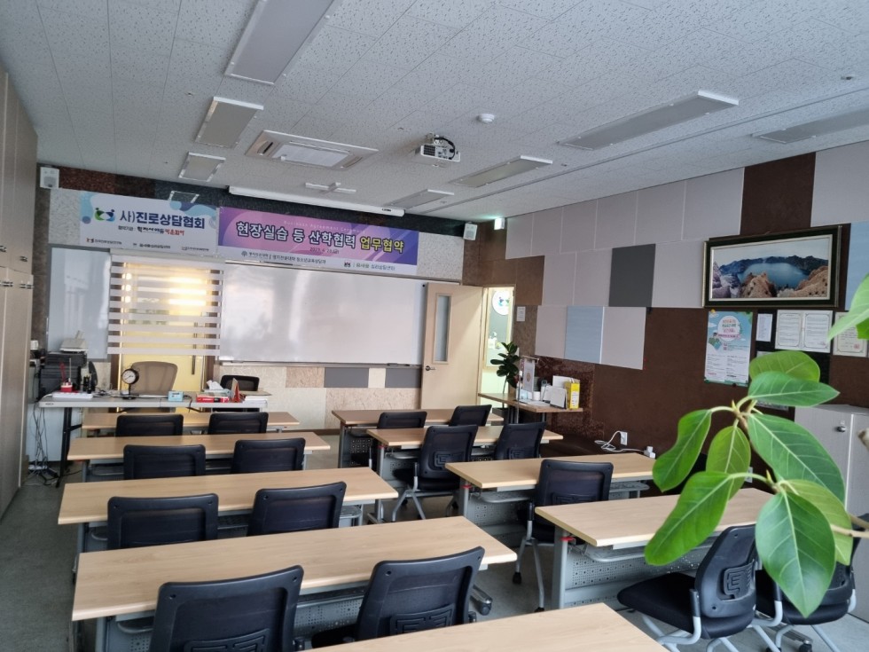 /user/k/kccca/editor/2311/187523ef453c1ddb5e779d851f67a206_1700311049_1291.jpg 이미지크게보기